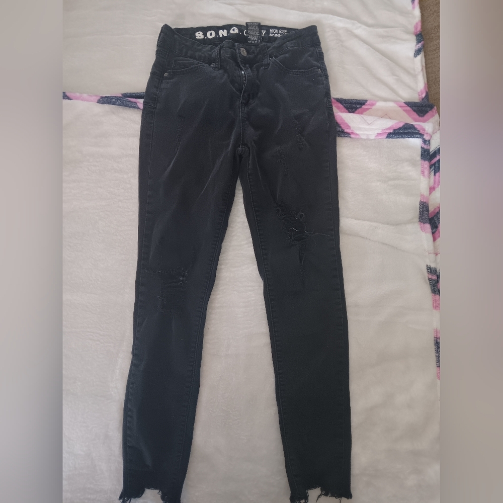 S.ON.G. CURVY HIGH RISE SKINNY ANKLE SIZE 3/26